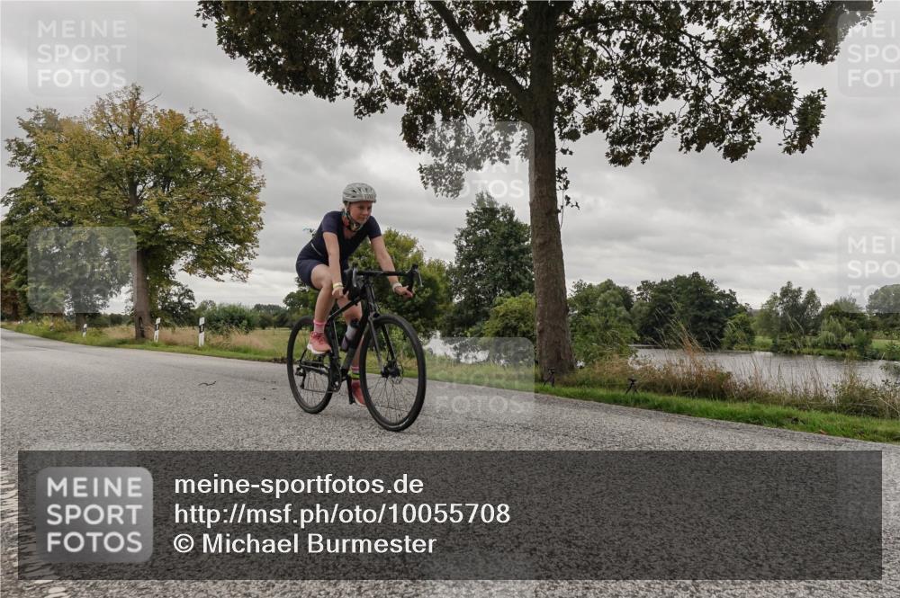 30.08.2026 - Elbe Triathlon Hamburg Michael Burmester http://msf.ph/oto/10055708 30.08.2026 11:50:52 Radfahren 1592 meine-sportfotos.de