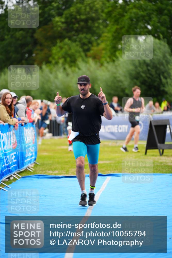 30.08.2026 - Elbe Triathlon Hamburg LAZAROV Photography http://msf.ph/oto/10055794 30.08.2026 11:05:57 Ziel 414, 431, 671, 779 meine-sportfotos.de