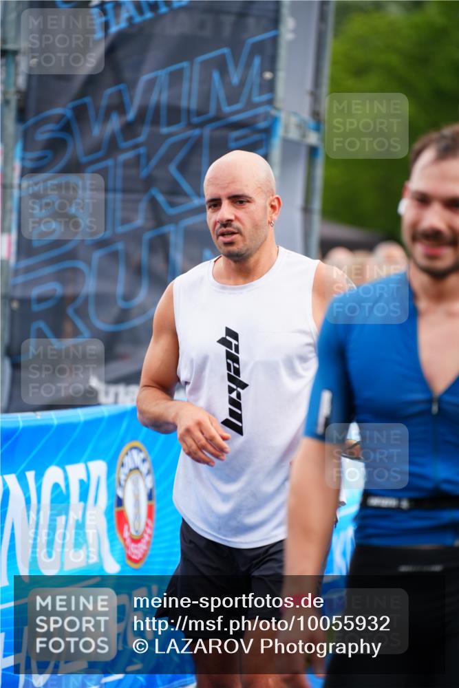 30.08.2026 - Elbe Triathlon Hamburg LAZAROV Photography http://msf.ph/oto/10055932 30.08.2026 11:06:35 Ziel 482, 628, 675, 1067 meine-sportfotos.de