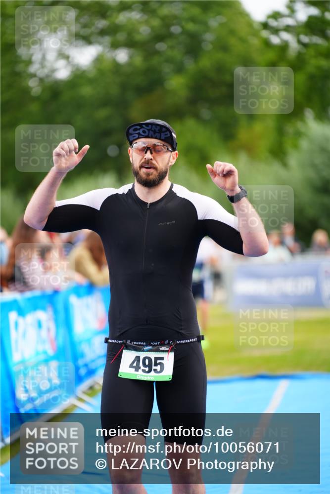 30.08.2026 - Elbe Triathlon Hamburg LAZAROV Photography http://msf.ph/oto/10056071 30.08.2026 11:07:30 Ziel 495, 728 meine-sportfotos.de