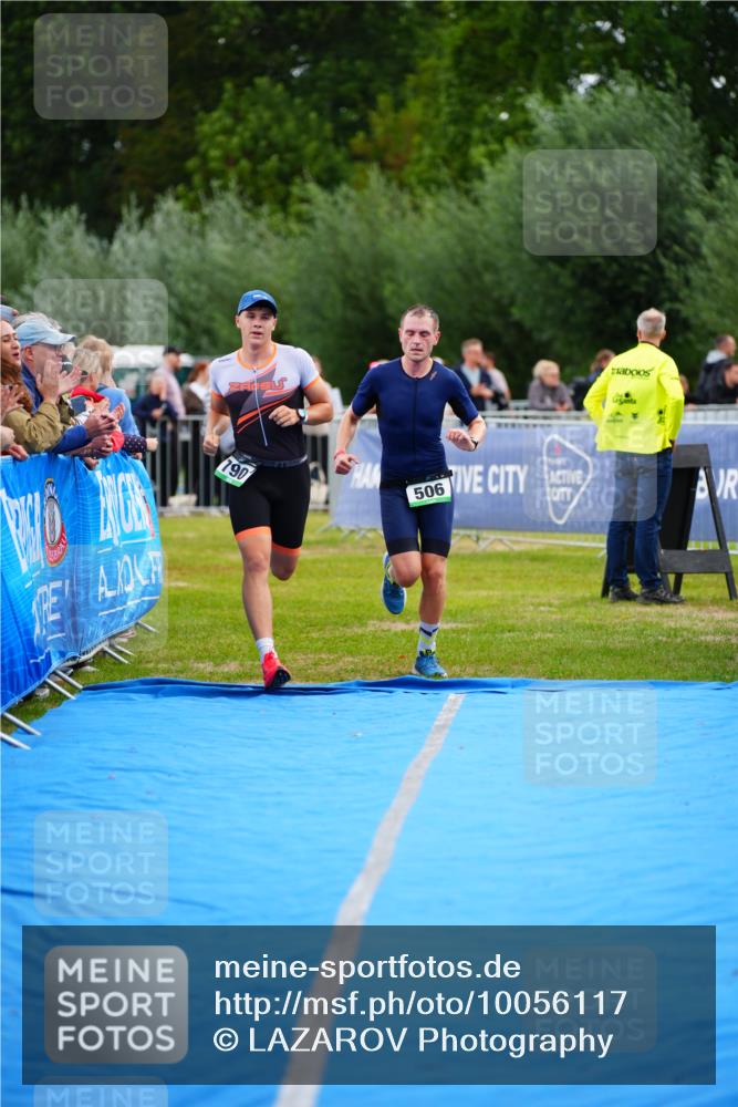 30.08.2026 - Elbe Triathlon Hamburg LAZAROV Photography http://msf.ph/oto/10056117 30.08.2026 11:08:20 Ziel 506, 790 meine-sportfotos.de