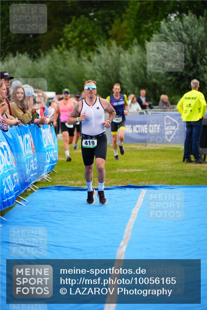 30.08.2026 - Elbe Triathlon Hamburg LAZAROV Photography http://msf.ph/oto/10056165 30.08.2026 11:08:38 Ziel 419, 590, 655, 1260 meine-sportfotos.de