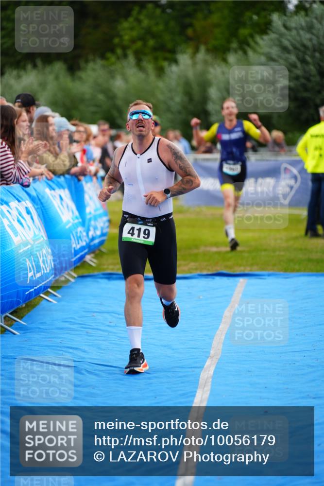 30.08.2026 - Elbe Triathlon Hamburg LAZAROV Photography http://msf.ph/oto/10056179 30.08.2026 11:08:39 Ziel 419, 590, 655, 1260 meine-sportfotos.de