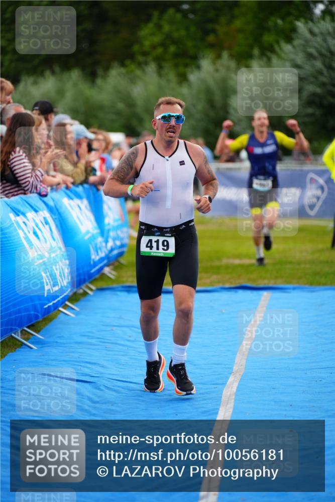 30.08.2026 - Elbe Triathlon Hamburg LAZAROV Photography http://msf.ph/oto/10056181 30.08.2026 11:08:39 Ziel 419, 590, 655, 1260 meine-sportfotos.de