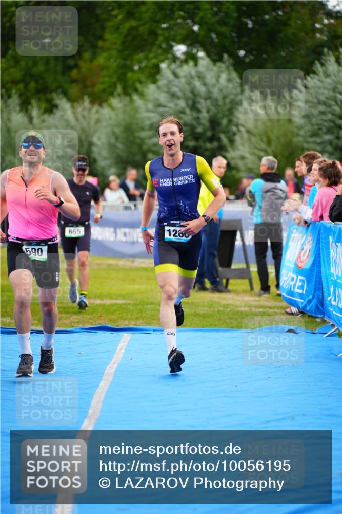 30.08.2026 - Elbe Triathlon Hamburg LAZAROV Photography http://msf.ph/oto/10056195 30.08.2026 11:08:41 Ziel 419, 590, 655, 1260 meine-sportfotos.de