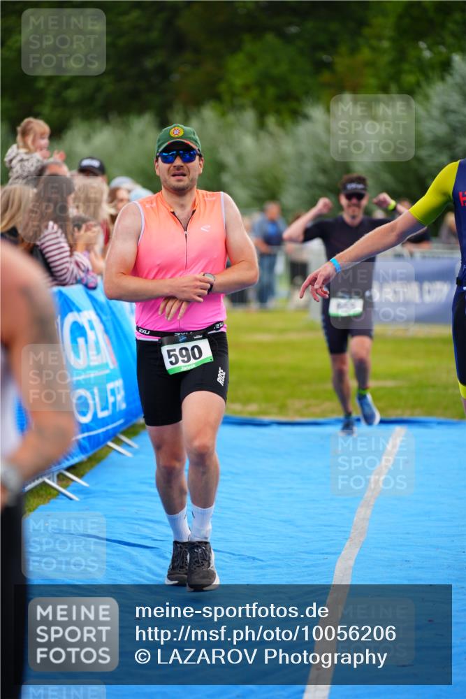 30.08.2026 - Elbe Triathlon Hamburg LAZAROV Photography http://msf.ph/oto/10056206 30.08.2026 11:08:42 Ziel 419, 590, 655, 1260 meine-sportfotos.de