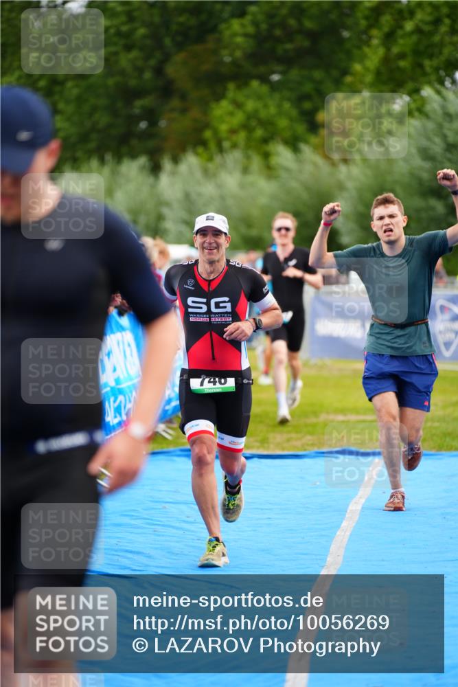 30.08.2026 - Elbe Triathlon Hamburg LAZAROV Photography http://msf.ph/oto/10056269 30.08.2026 11:08:55 Ziel 503, 555, 746, 1042 meine-sportfotos.de