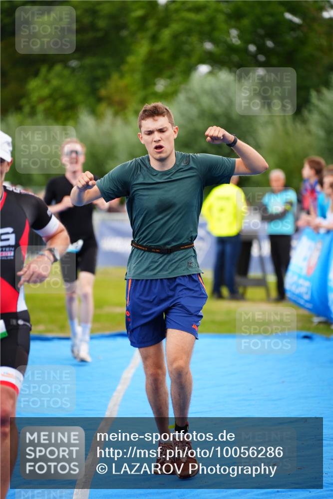 30.08.2026 - Elbe Triathlon Hamburg LAZAROV Photography http://msf.ph/oto/10056286 30.08.2026 11:08:57 Ziel 503, 555, 633, 746, 1042 meine-sportfotos.de