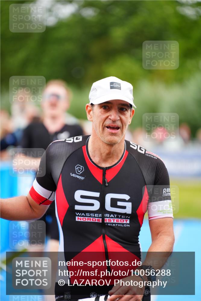 30.08.2026 - Elbe Triathlon Hamburg LAZAROV Photography http://msf.ph/oto/10056288 30.08.2026 11:08:59 Ziel 503, 633, 746, 1042, 1098 meine-sportfotos.de