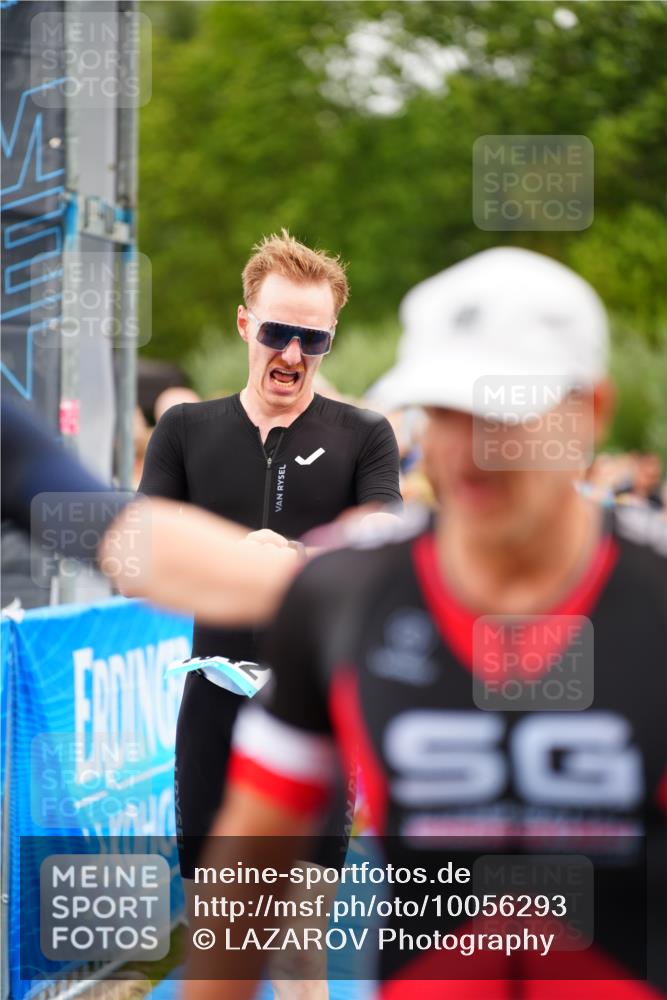 30.08.2026 - Elbe Triathlon Hamburg LAZAROV Photography http://msf.ph/oto/10056293 30.08.2026 11:09:00 Ziel 503, 633, 1042, 1098 meine-sportfotos.de