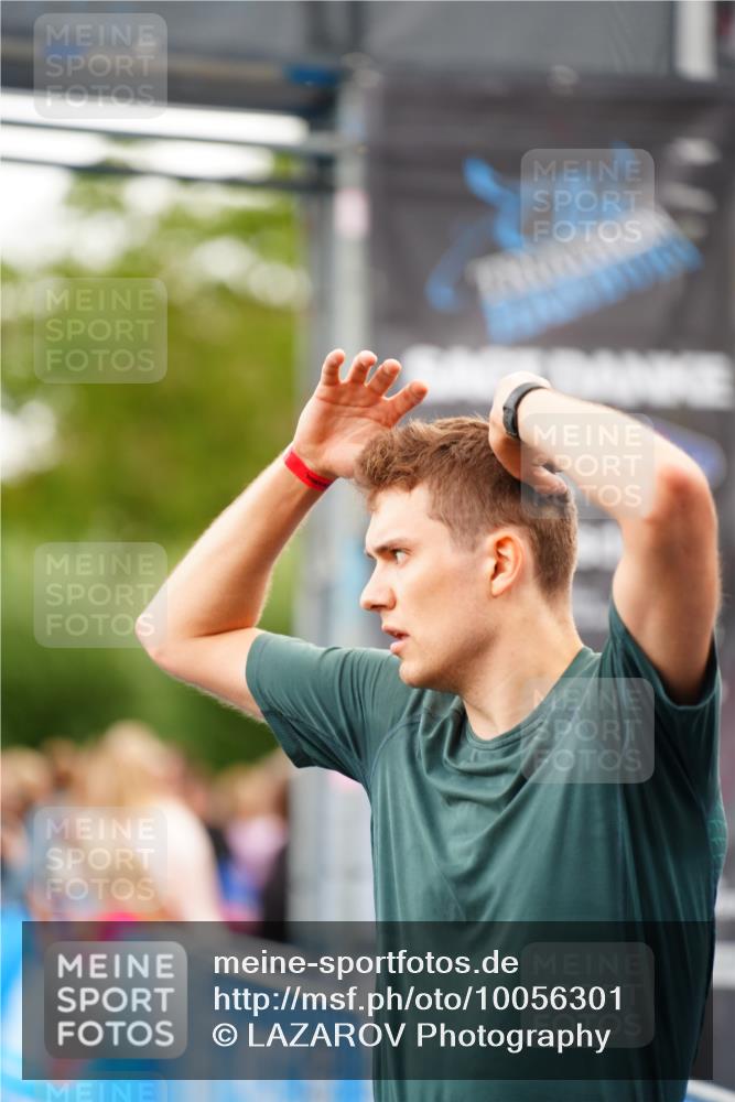 30.08.2026 - Elbe Triathlon Hamburg LAZAROV Photography http://msf.ph/oto/10056301 30.08.2026 11:09:02 Ziel 633, 1042, 1098 meine-sportfotos.de