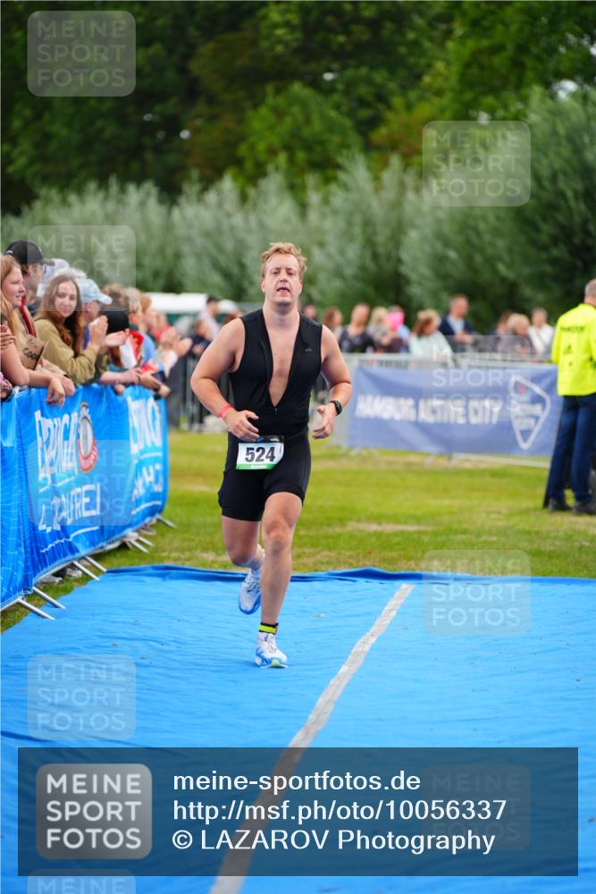 30.08.2026 - Elbe Triathlon Hamburg LAZAROV Photography http://msf.ph/oto/10056337 30.08.2026 11:09:25 Ziel 524, 681 meine-sportfotos.de