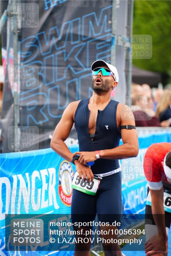 30.08.2026 - Elbe Triathlon Hamburg LAZAROV Photography http://msf.ph/oto/10056394 30.08.2026 11:09:47 Ziel 569, 1060 meine-sportfotos.de