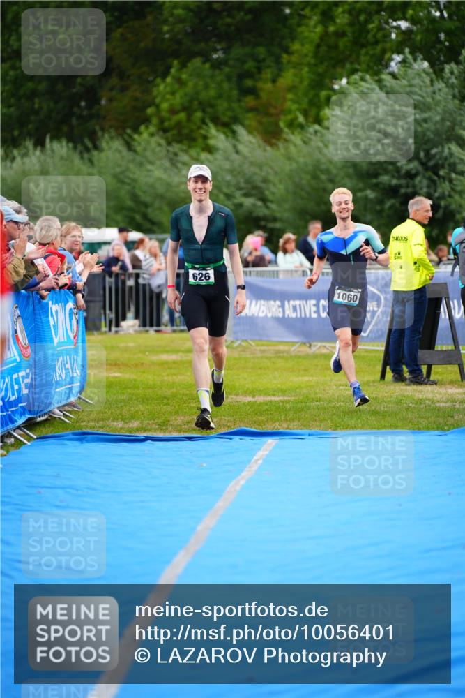 30.08.2026 - Elbe Triathlon Hamburg LAZAROV Photography http://msf.ph/oto/10056401 30.08.2026 11:09:53 Ziel 626, 1060 meine-sportfotos.de
