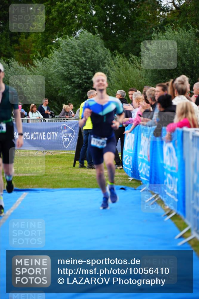 30.08.2026 - Elbe Triathlon Hamburg LAZAROV Photography http://msf.ph/oto/10056410 30.08.2026 11:09:55 Ziel 626, 1060 meine-sportfotos.de
