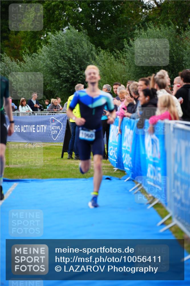 30.08.2026 - Elbe Triathlon Hamburg LAZAROV Photography http://msf.ph/oto/10056411 30.08.2026 11:09:55 Ziel 626, 1060 meine-sportfotos.de