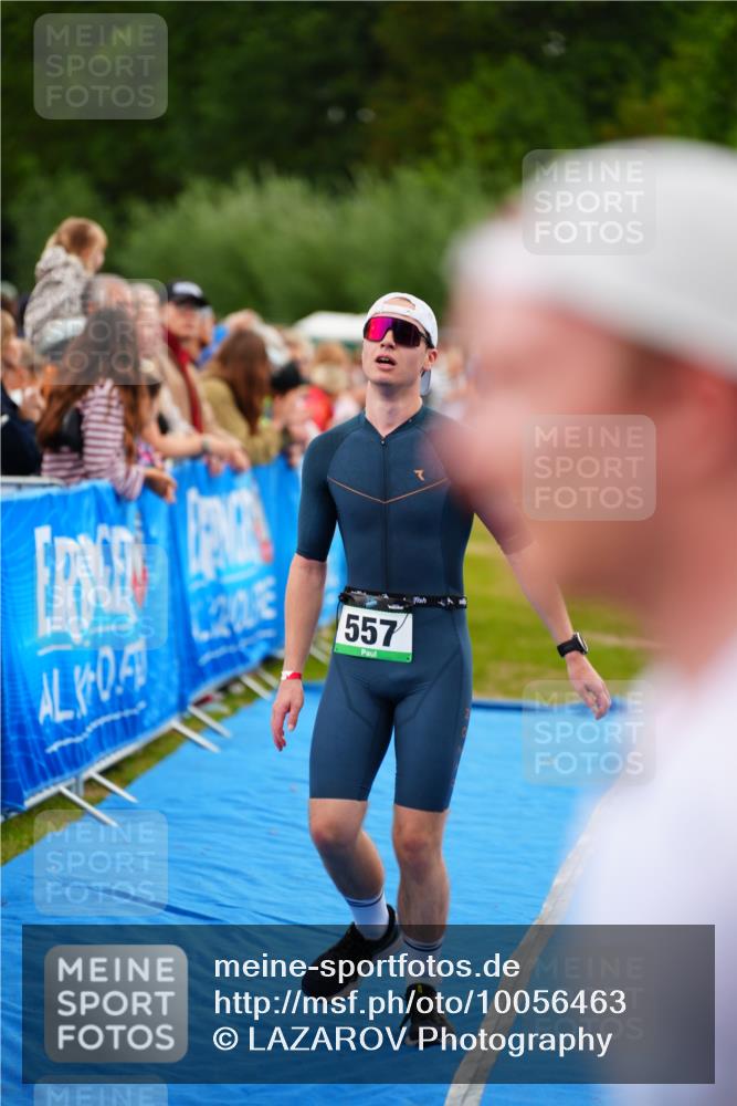 30.08.2026 - Elbe Triathlon Hamburg LAZAROV Photography http://msf.ph/oto/10056463 30.08.2026 11:10:26 Ziel 557 meine-sportfotos.de