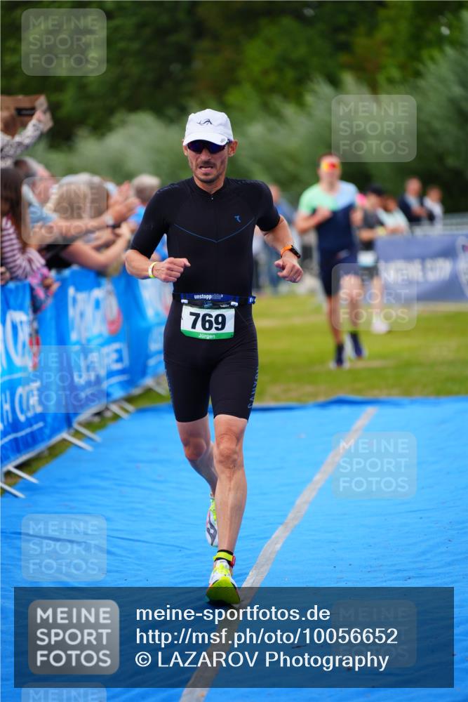 30.08.2026 - Elbe Triathlon Hamburg LAZAROV Photography http://msf.ph/oto/10056652 30.08.2026 11:12:16 Ziel 769, 1039 meine-sportfotos.de