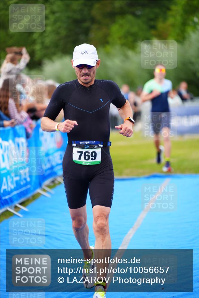 30.08.2026 - Elbe Triathlon Hamburg LAZAROV Photography http://msf.ph/oto/10056657 30.08.2026 11:12:17 Ziel 769, 1039 meine-sportfotos.de