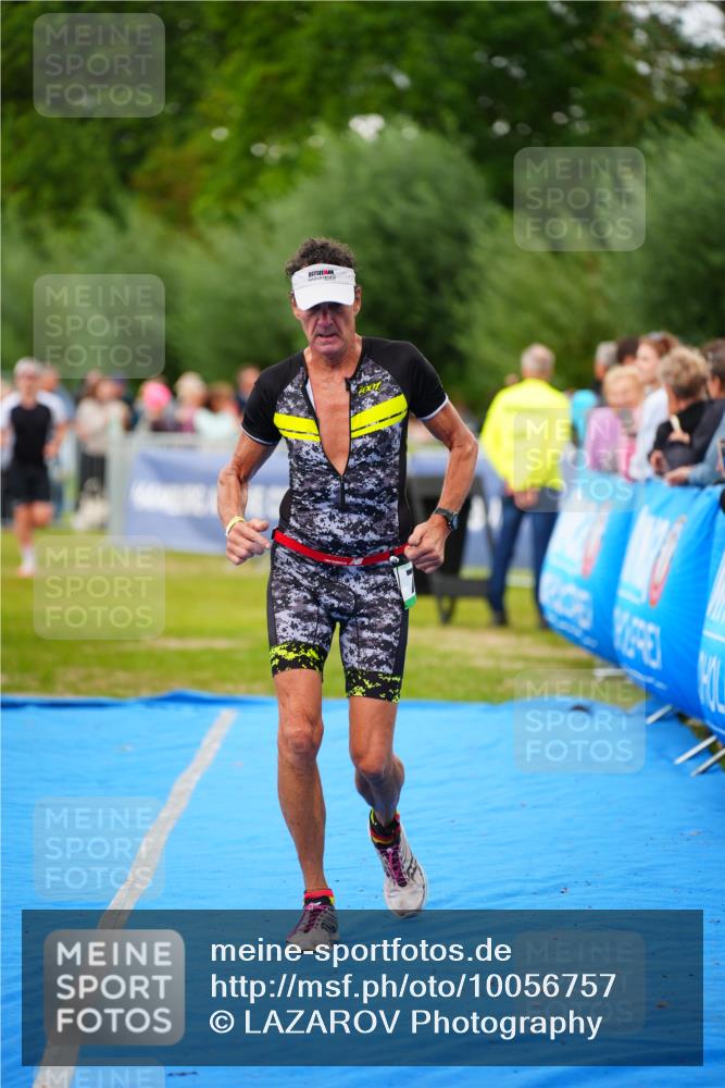 30.08.2026 - Elbe Triathlon Hamburg LAZAROV Photography http://msf.ph/oto/10056757 30.08.2026 11:12:54 Ziel 773, 1037, 1085, 1097 meine-sportfotos.de