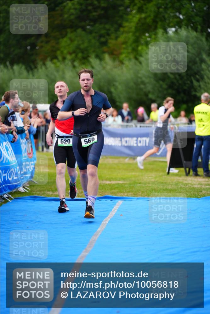 30.08.2026 - Elbe Triathlon Hamburg LAZAROV Photography http://msf.ph/oto/10056818 30.08.2026 11:13:30 Ziel 560, 598, 620, 752 meine-sportfotos.de