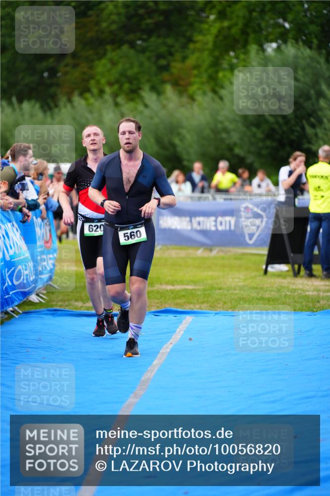 30.08.2026 - Elbe Triathlon Hamburg LAZAROV Photography http://msf.ph/oto/10056820 30.08.2026 11:13:30 Ziel 560, 598, 620, 752 meine-sportfotos.de