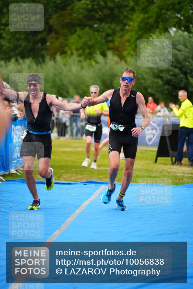 30.08.2026 - Elbe Triathlon Hamburg LAZAROV Photography http://msf.ph/oto/10056838 30.08.2026 11:13:36 Ziel 598, 699, 752 meine-sportfotos.de