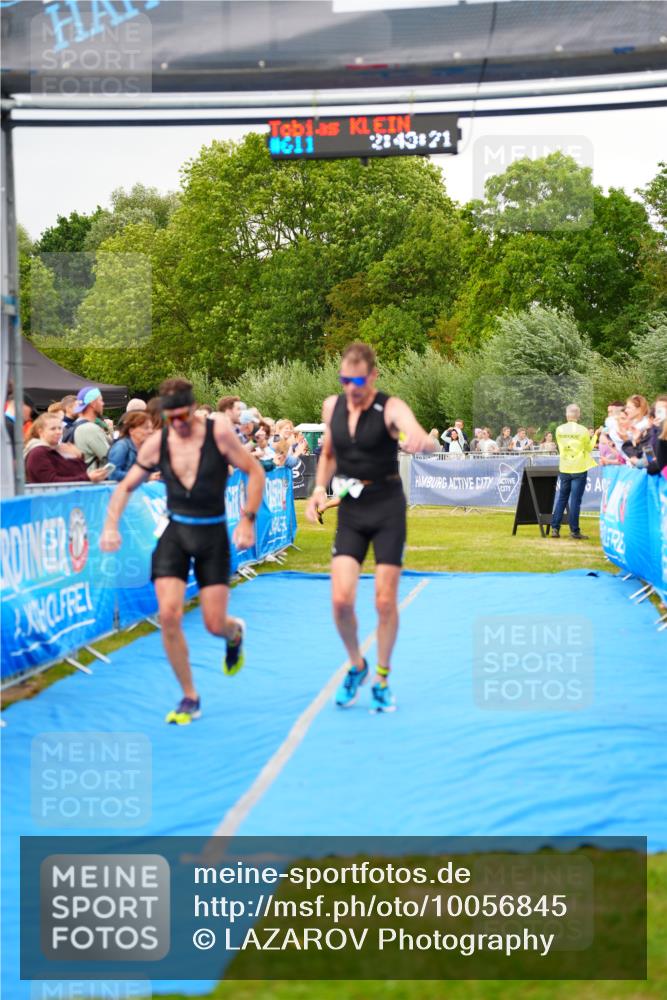 30.08.2026 - Elbe Triathlon Hamburg LAZAROV Photography http://msf.ph/oto/10056845 30.08.2026 11:13:38 Ziel 598, 699, 752 meine-sportfotos.de