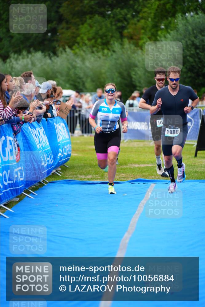 30.08.2026 - Elbe Triathlon Hamburg LAZAROV Photography http://msf.ph/oto/10056884 30.08.2026 11:13:56 Ziel 724, 731, 869, 1030, 1088 meine-sportfotos.de