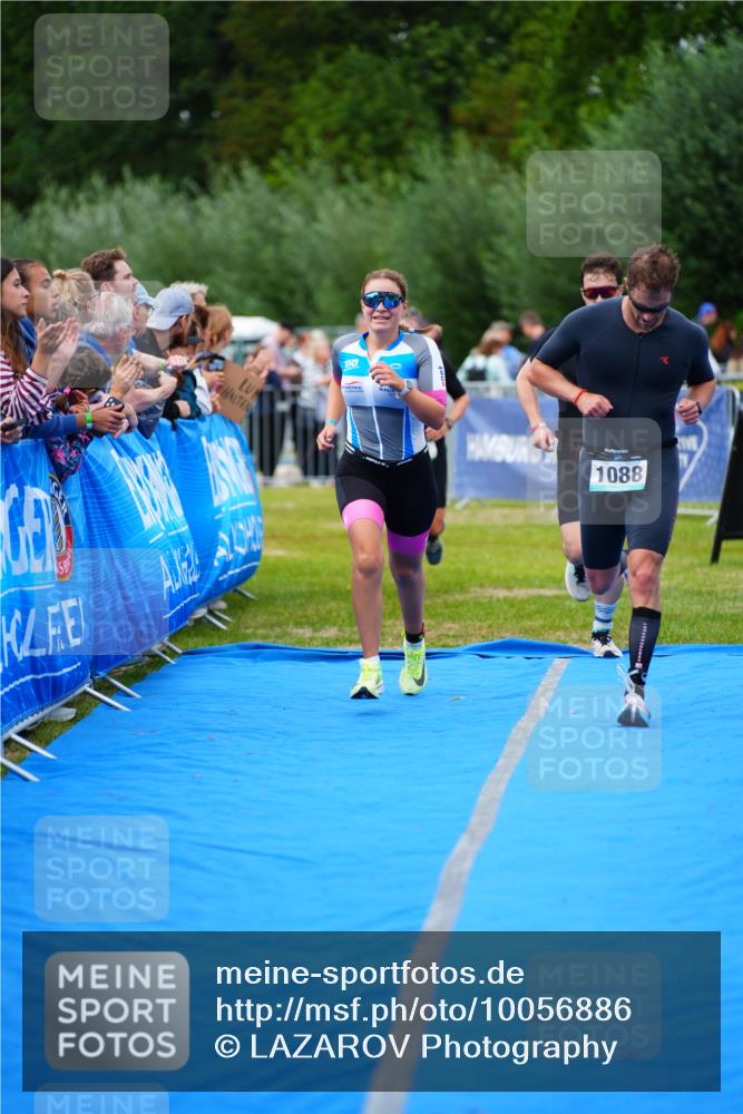 30.08.2026 - Elbe Triathlon Hamburg LAZAROV Photography http://msf.ph/oto/10056886 30.08.2026 11:13:56 Ziel 724, 731, 869, 1030, 1088 meine-sportfotos.de