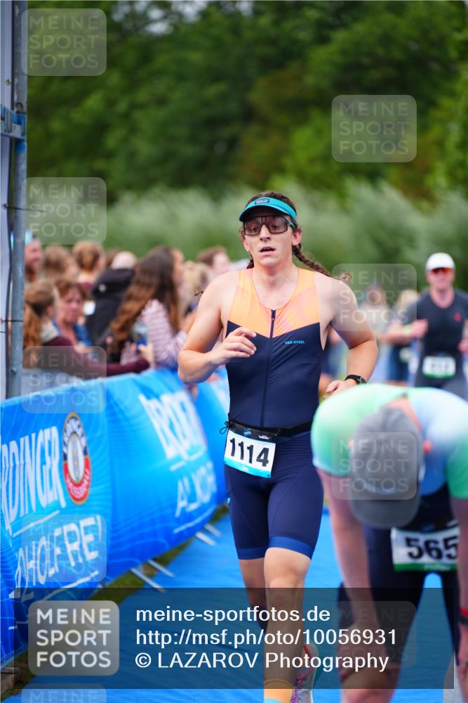 30.08.2026 - Elbe Triathlon Hamburg LAZAROV Photography http://msf.ph/oto/10056931 30.08.2026 11:14:34 Ziel 413, 497, 565, 606, 990, 1054, 1114 meine-sportfotos.de