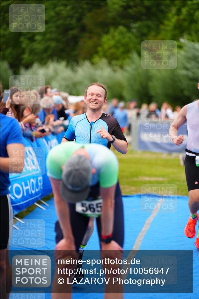 30.08.2026 - Elbe Triathlon Hamburg LAZAROV Photography http://msf.ph/oto/10056947 30.08.2026 11:14:43 Ziel 497, 600, 606, 640, 990, 1058 meine-sportfotos.de