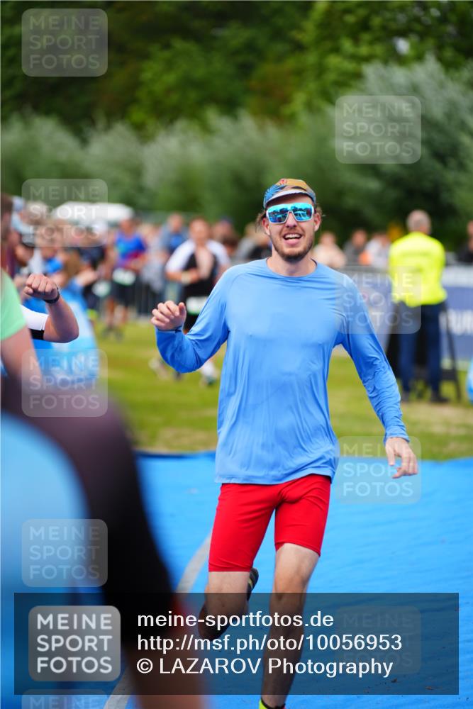 30.08.2026 - Elbe Triathlon Hamburg LAZAROV Photography http://msf.ph/oto/10056953 30.08.2026 11:14:49 Ziel 492, 500, 600, 619, 1058 meine-sportfotos.de