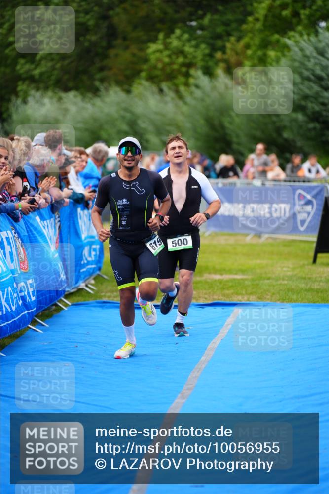 30.08.2026 - Elbe Triathlon Hamburg LAZAROV Photography http://msf.ph/oto/10056955 30.08.2026 11:14:53 Ziel 492, 500, 619 meine-sportfotos.de