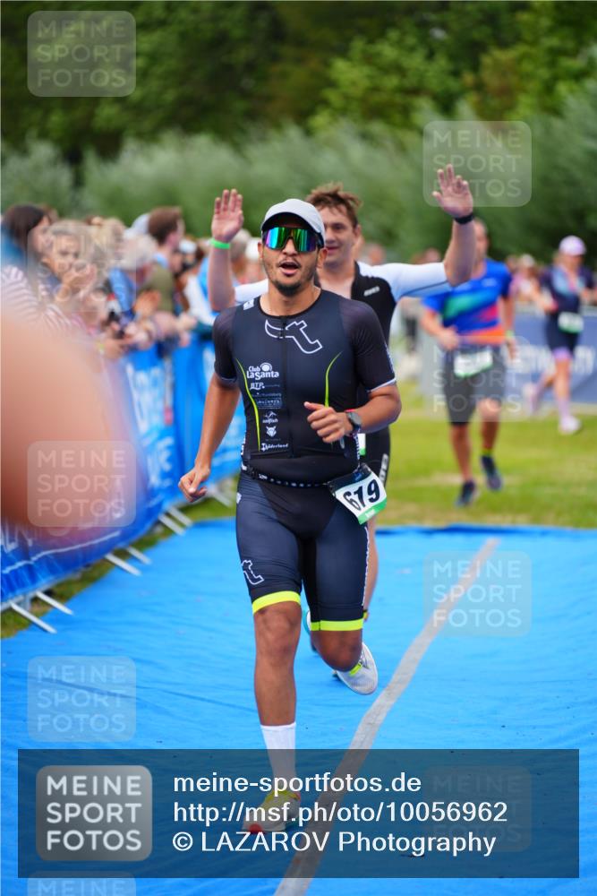 30.08.2026 - Elbe Triathlon Hamburg LAZAROV Photography http://msf.ph/oto/10056962 30.08.2026 11:14:54 Ziel 492, 500, 619 meine-sportfotos.de