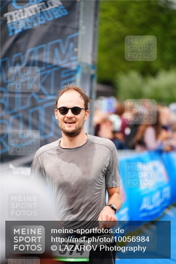 30.08.2026 - Elbe Triathlon Hamburg LAZAROV Photography http://msf.ph/oto/10056984 30.08.2026 11:15:04 Ziel 346, 1099 meine-sportfotos.de