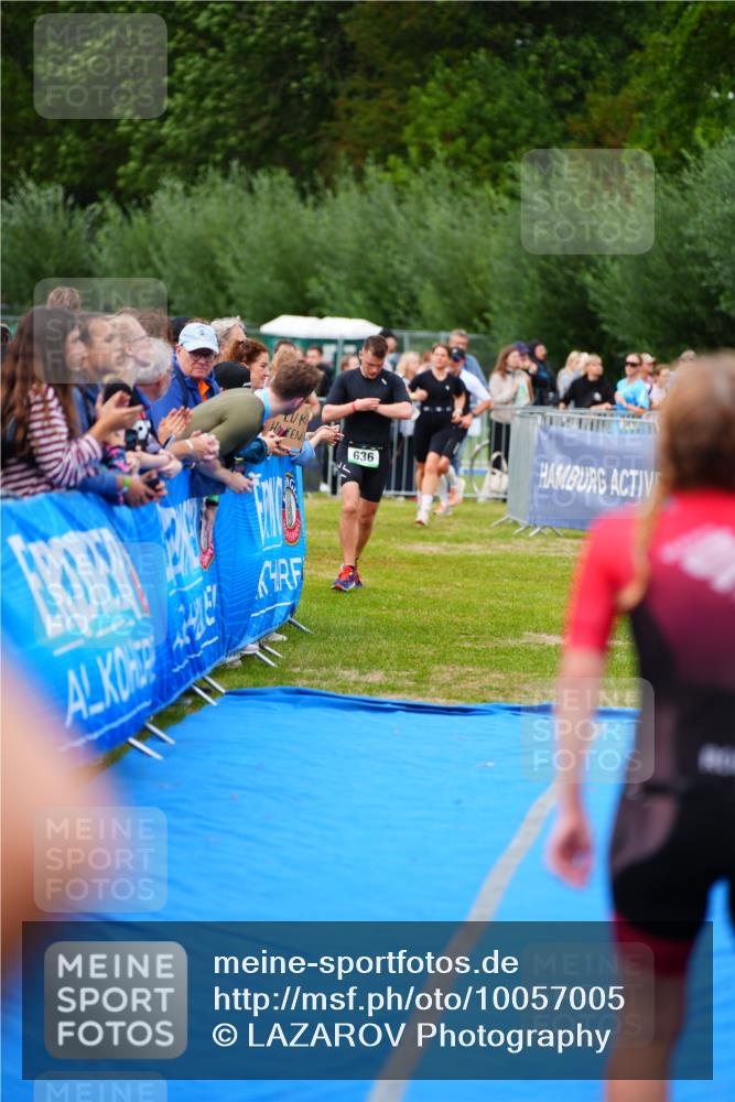 30.08.2026 - Elbe Triathlon Hamburg LAZAROV Photography http://msf.ph/oto/10057005 30.08.2026 11:15:12 Ziel 346, 436, 636, 741, 1099 meine-sportfotos.de