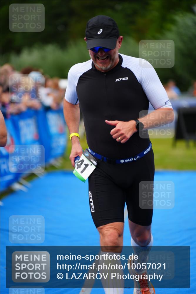 30.08.2026 - Elbe Triathlon Hamburg LAZAROV Photography http://msf.ph/oto/10057021 30.08.2026 11:15:22 Ziel 436, 741 meine-sportfotos.de