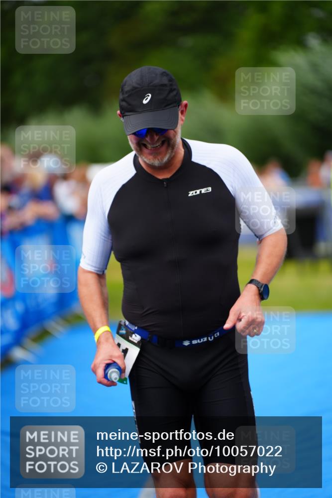 30.08.2026 - Elbe Triathlon Hamburg LAZAROV Photography http://msf.ph/oto/10057022 30.08.2026 11:15:22 Ziel 436, 741 meine-sportfotos.de