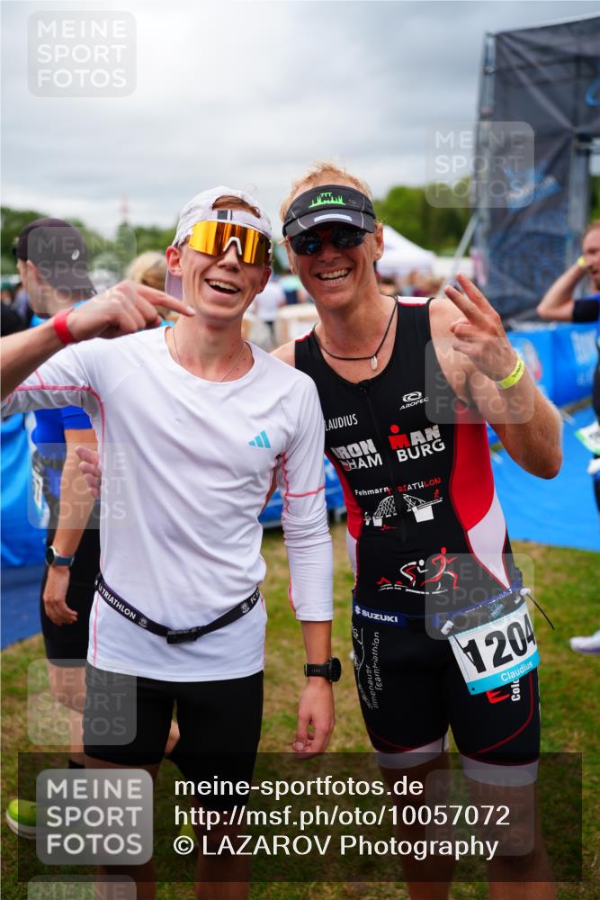 30.08.2026 - Elbe Triathlon Hamburg LAZAROV Photography http://msf.ph/oto/10057072 30.08.2026 11:16:02 Ziel 1211 meine-sportfotos.de