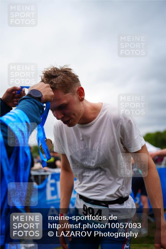 30.08.2026 - Elbe Triathlon Hamburg LAZAROV Photography http://msf.ph/oto/10057093 30.08.2026 11:16:13 Ziel  meine-sportfotos.de