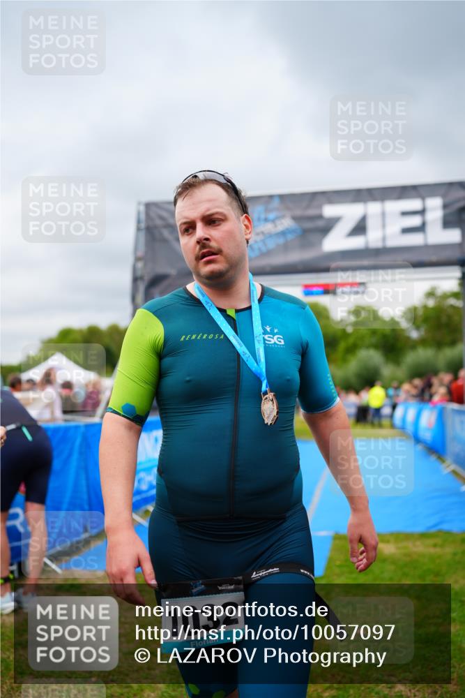 30.08.2026 - Elbe Triathlon Hamburg LAZAROV Photography http://msf.ph/oto/10057097 30.08.2026 11:16:16 Ziel 537, 1120 meine-sportfotos.de