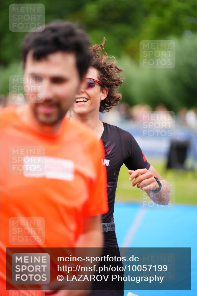 30.08.2026 - Elbe Triathlon Hamburg LAZAROV Photography http://msf.ph/oto/10057199 30.08.2026 11:17:20 Ziel 791 meine-sportfotos.de