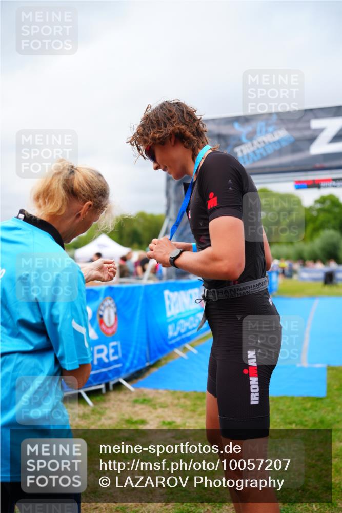 30.08.2026 - Elbe Triathlon Hamburg LAZAROV Photography http://msf.ph/oto/10057207 30.08.2026 11:17:26 Ziel  meine-sportfotos.de