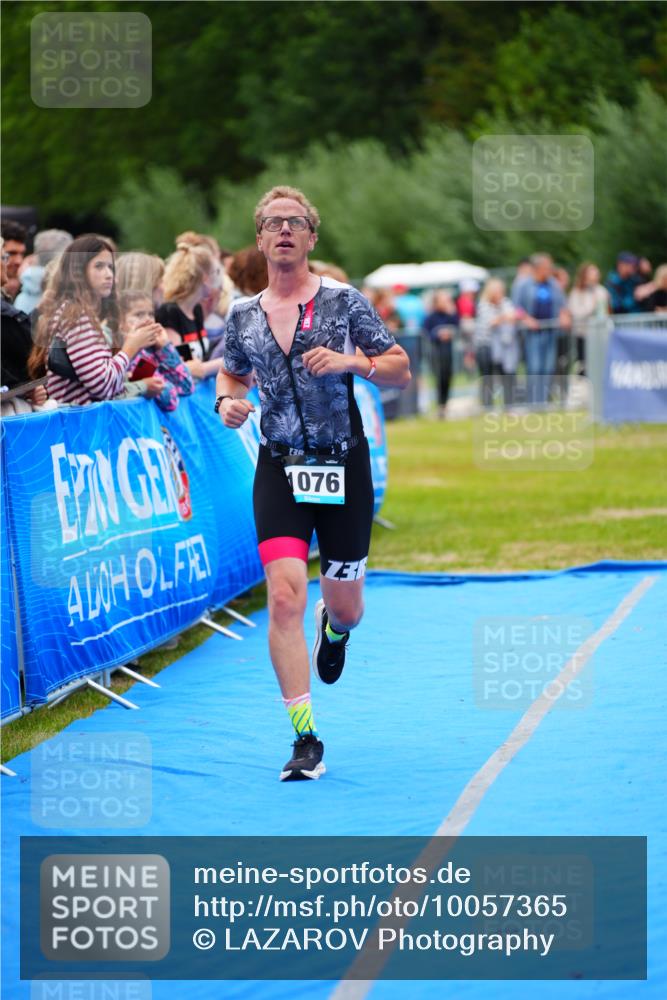 30.08.2026 - Elbe Triathlon Hamburg LAZAROV Photography http://msf.ph/oto/10057365 30.08.2026 11:18:42 Ziel 516, 1076 meine-sportfotos.de