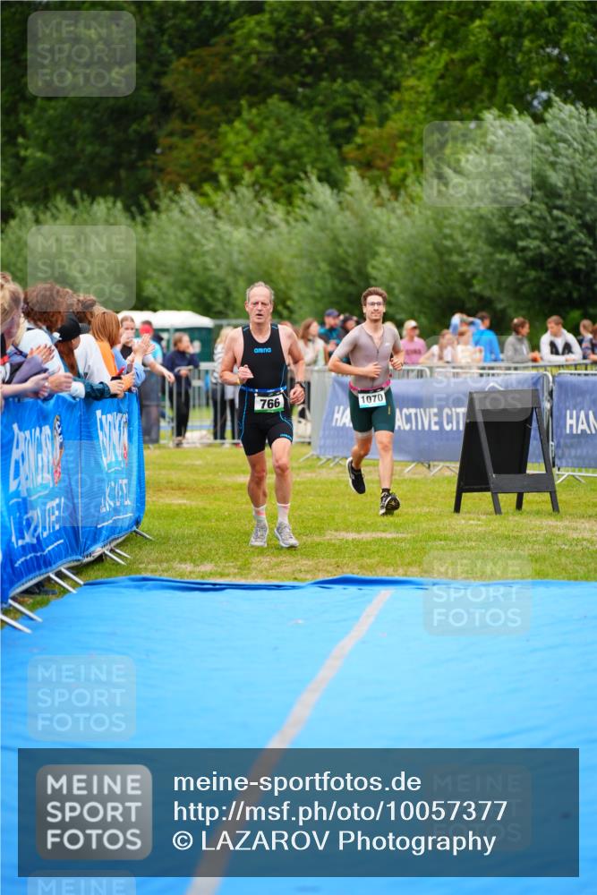 30.08.2026 - Elbe Triathlon Hamburg LAZAROV Photography http://msf.ph/oto/10057377 30.08.2026 11:18:53 Ziel 766, 1070 meine-sportfotos.de