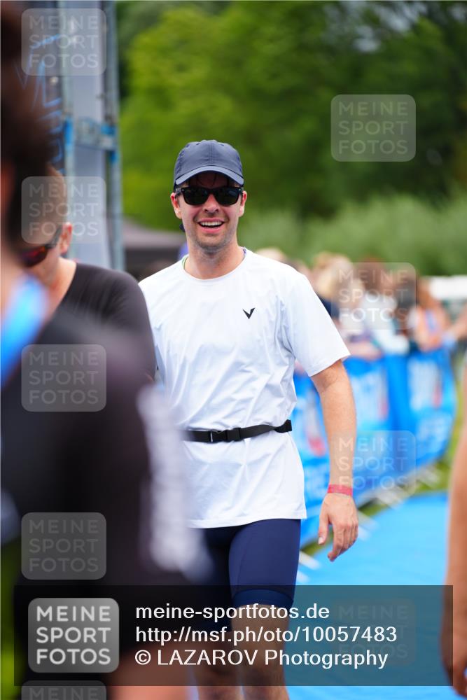 30.08.2026 - Elbe Triathlon Hamburg LAZAROV Photography http://msf.ph/oto/10057483 30.08.2026 11:19:44 Ziel 667, 704, 1091, 1108, 1111 meine-sportfotos.de
