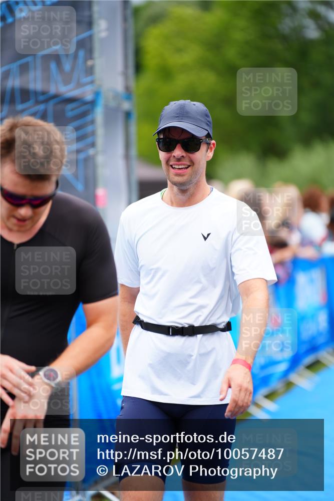 30.08.2026 - Elbe Triathlon Hamburg LAZAROV Photography http://msf.ph/oto/10057487 30.08.2026 11:19:45 Ziel 667, 704, 1091, 1108, 1111 meine-sportfotos.de