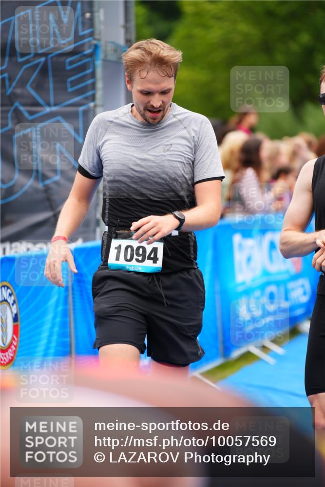 30.08.2026 - Elbe Triathlon Hamburg LAZAROV Photography http://msf.ph/oto/10057569 30.08.2026 11:20:24 Ziel 491, 1013, 1029, 1094, 1216 meine-sportfotos.de