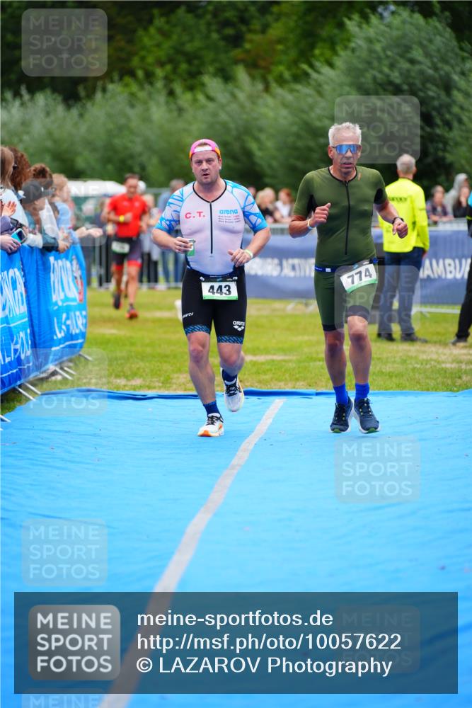 30.08.2026 - Elbe Triathlon Hamburg LAZAROV Photography http://msf.ph/oto/10057622 30.08.2026 11:20:54 Ziel 443, 735, 774, 1212 meine-sportfotos.de